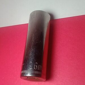 CRAFTSMAN 3/8 DRIVE 16MM DEEP WE'LL SOCKET USED SLIGHTLY USED GOOD CONDITION